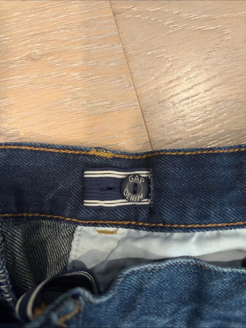 GAP Kids '90s Original Straight Jeans in Dark Blue. Boys size 12